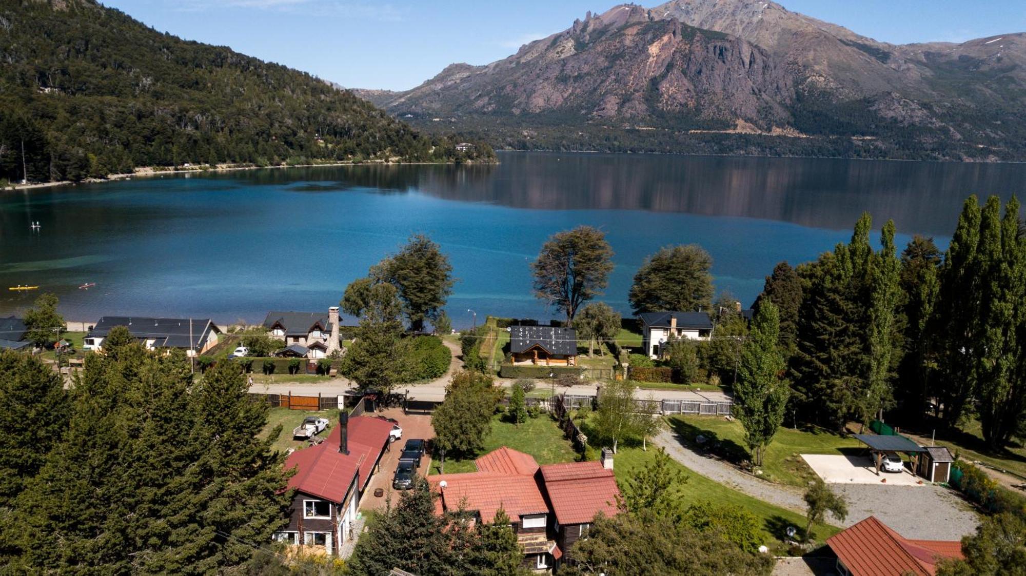 Indomito Hostel San Carlos de Bariloche Eksteriør bilde