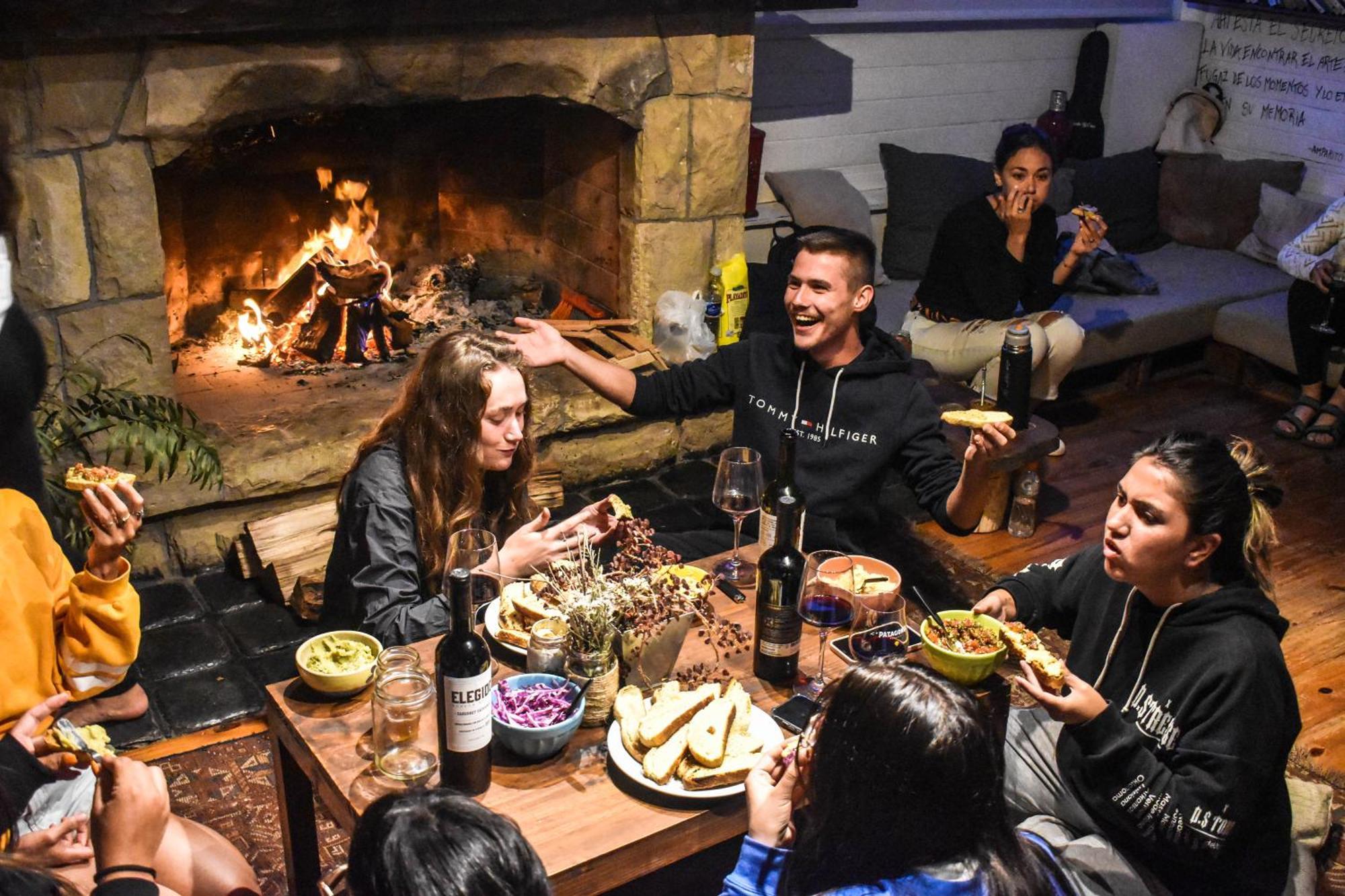 Indomito Hostel San Carlos de Bariloche Eksteriør bilde