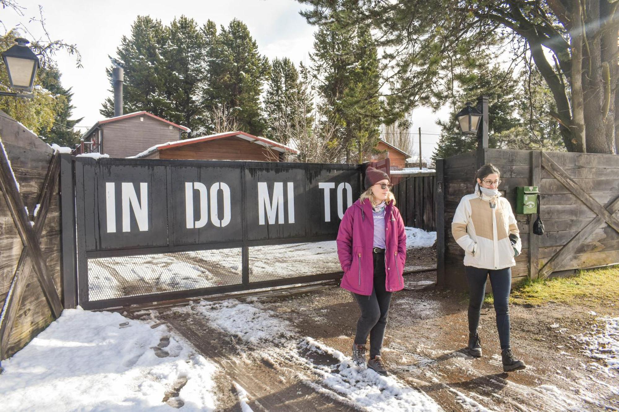 Indomito Hostel San Carlos de Bariloche Eksteriør bilde