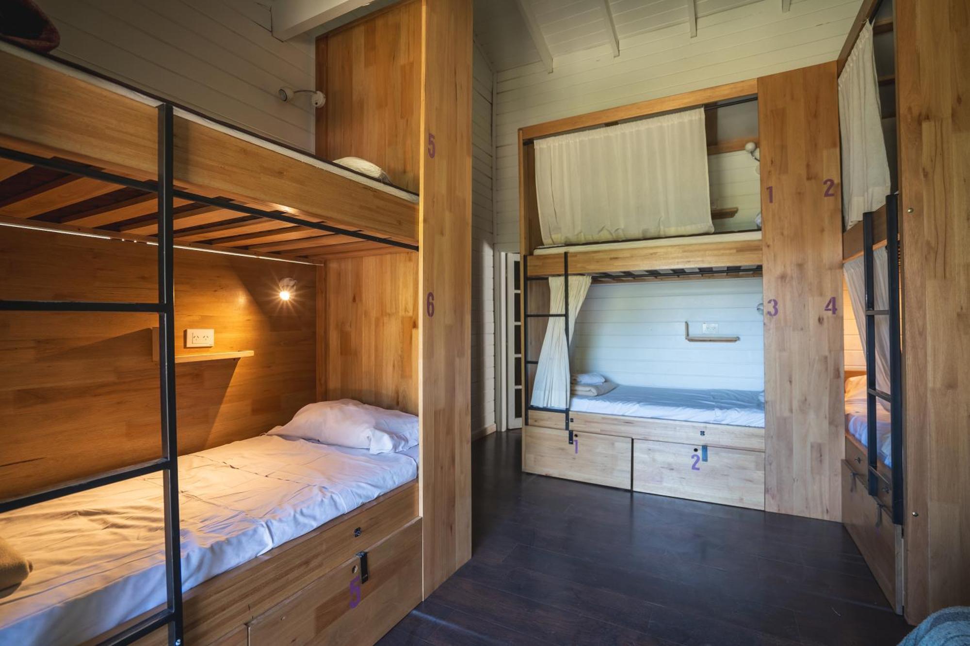 Indomito Hostel San Carlos de Bariloche Eksteriør bilde