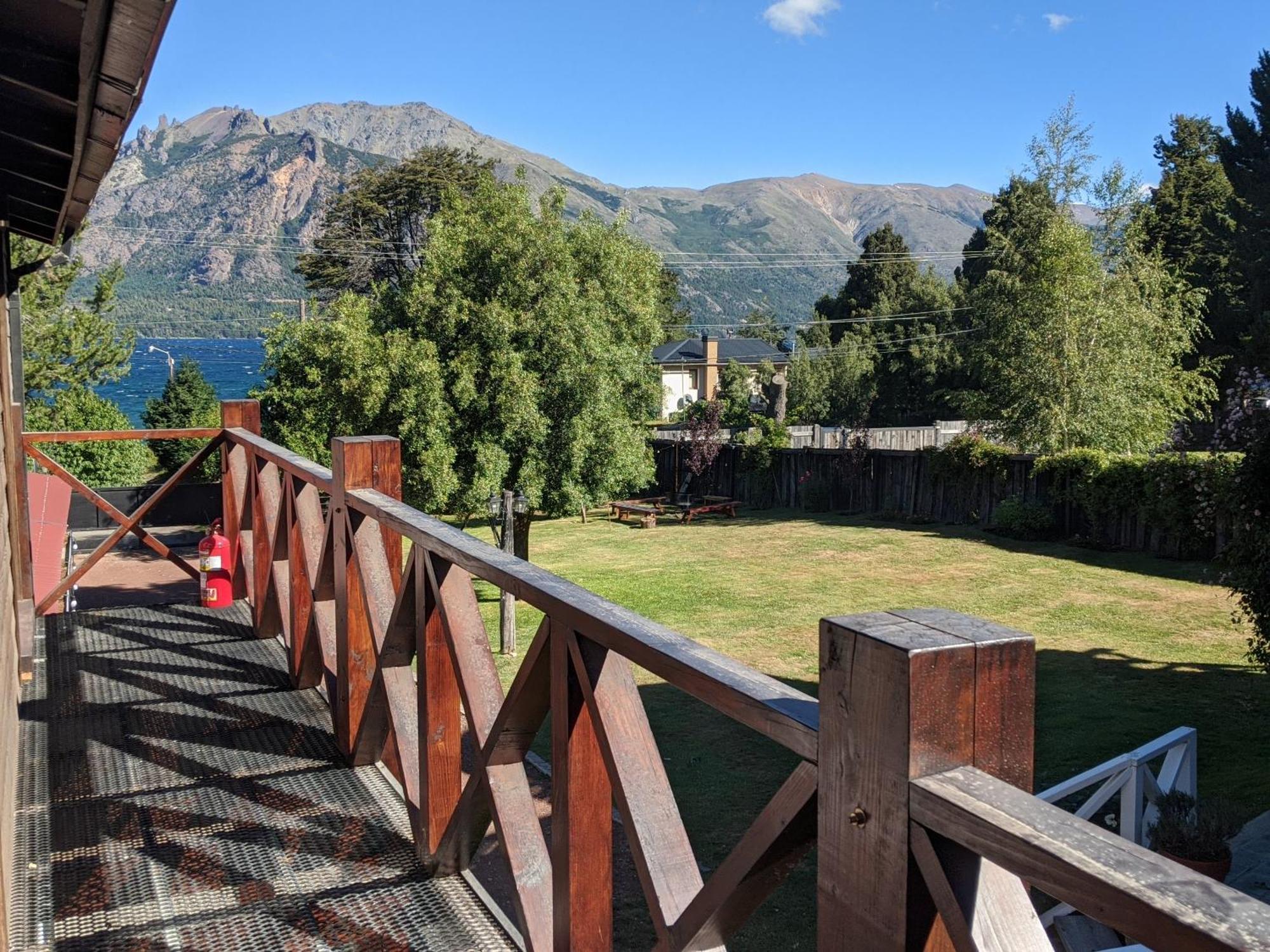 Indomito Hostel San Carlos de Bariloche Eksteriør bilde